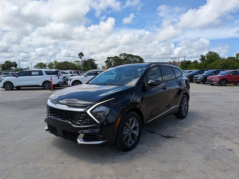 Certified 2023 Kia Sportage SX FWD image 3