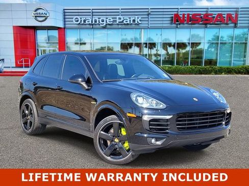 Used 2018 Porsche Cayenne S image 1