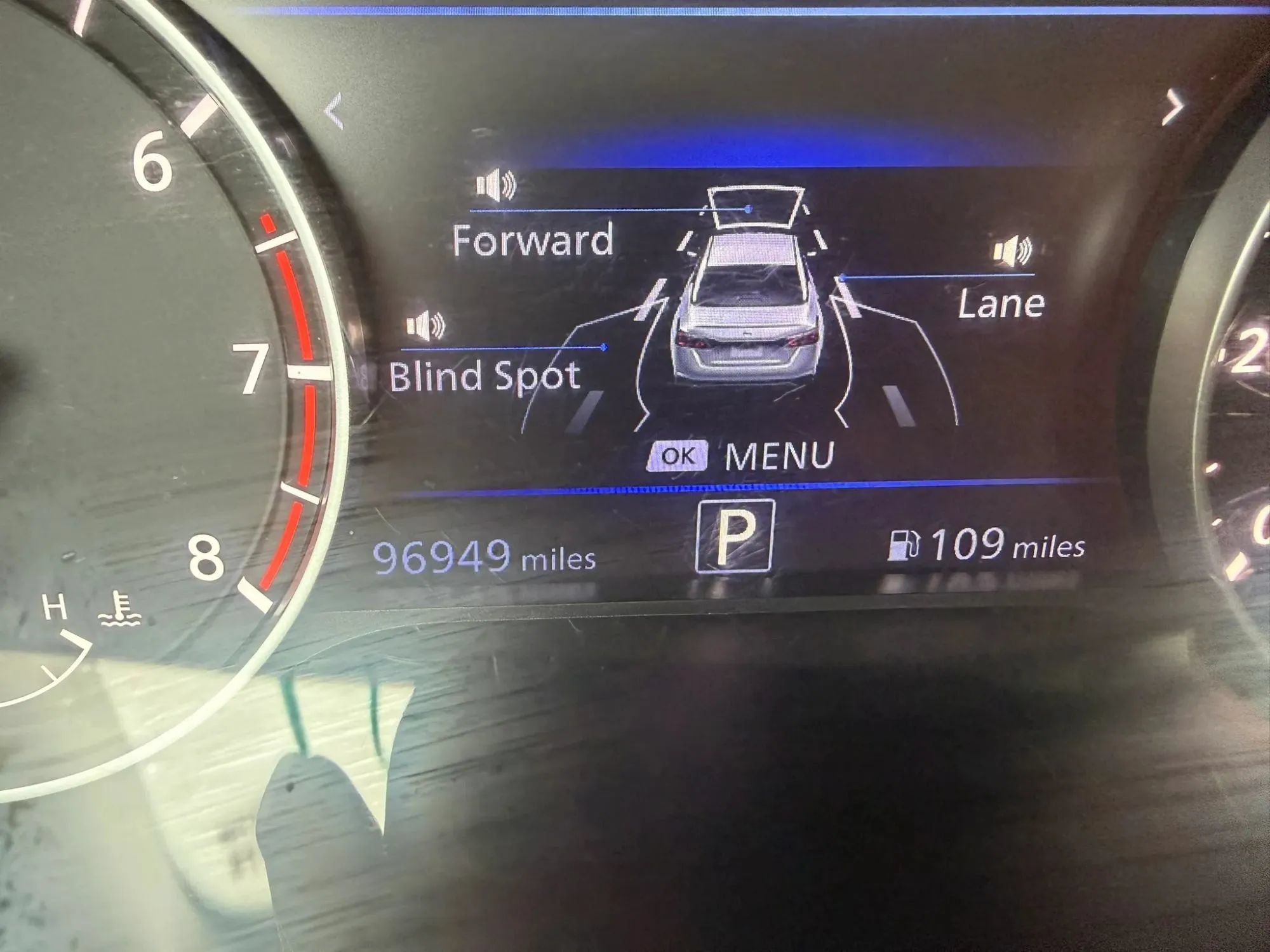 Used 2020 Nissan Altima 2.5 SR FWD image 12