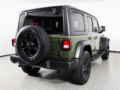 Used 2022 Jeep Wrangler Unlimited Sport AWD/4WD image 8