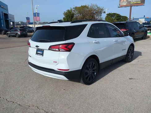 Used 2024 Chevrolet Equinox RS w/ RS Leather Package image 8