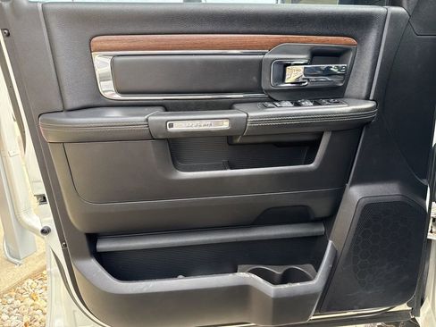 Used 2018 RAM 2500 Laramie w/ Snow Chief Group image 8