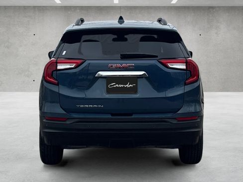 Used 2024 GMC Terrain SLE w/ Driver Convenience Package image 12