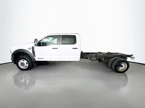 Used 2024 Ford F550 4x4 Crew Cab Super Duty w/ Snow Plow Prep Package image 4