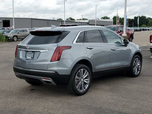 Used 2024 Cadillac XT5 Premium Luxury FWD image 3