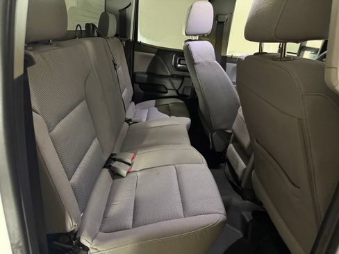 Used 2019 Chevrolet Silverado 2500 W/T AWD/4WD image 22
