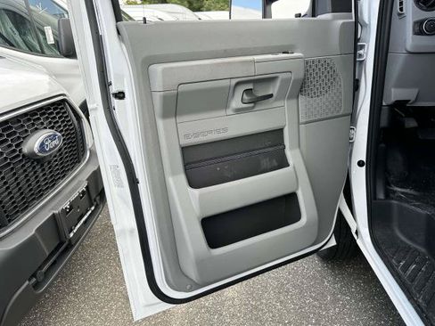 New 2025 Ford E-350 and Econoline 350 Super Duty w/ Driver's Safety Package RWD image 10