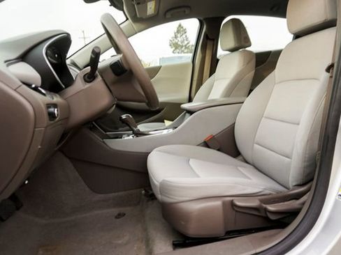 Used 2020 Chevrolet Malibu LS image 12