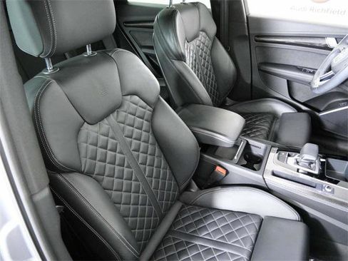 Used 2022 Audi SQ5 Premium Plus image 12