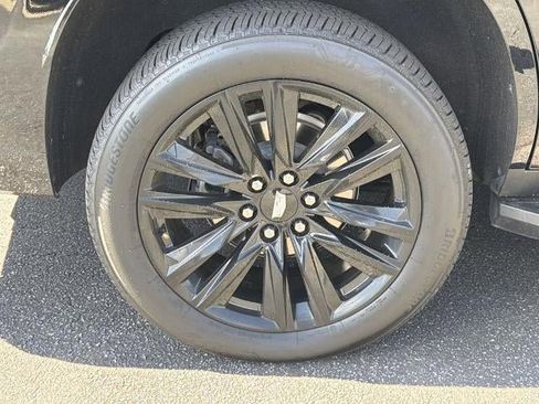 Used 2021 Cadillac Escalade Sport AWD/4WD image 16