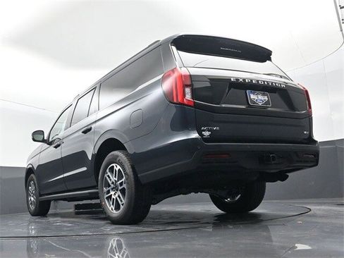 New 2025 Ford Expedition Max Active image 21