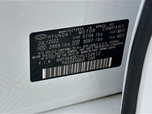 Used 2023 Genesis G80 2.5T w/ Sport Prestige Package image 12