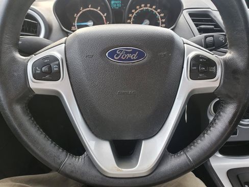Used 2015 Ford Fiesta SE FWD image 18