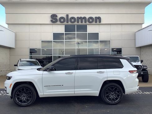 Certified 2024 Jeep Grand Cherokee L Summit AWD/4WD image 1
