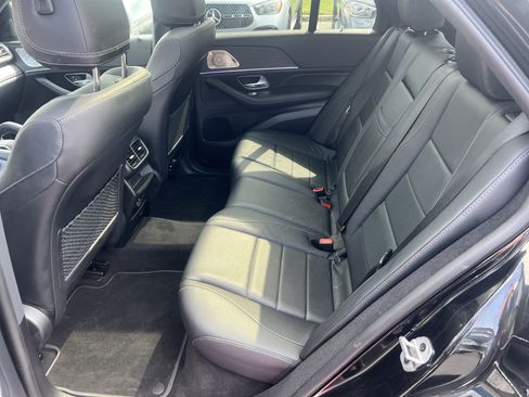 Certified 2022 Mercedes-Benz GLE 350 4MATIC w/ Premium Package image 32