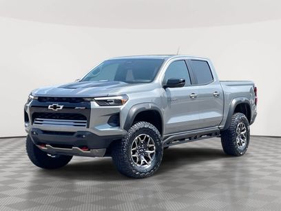 Used 2024 Chevrolet Colorado ZR2 w/ Technology Package
