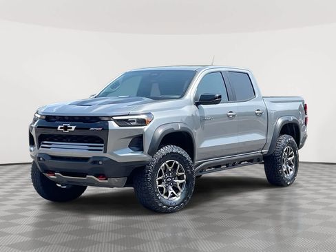 Used 2024 Chevrolet Colorado ZR2 w/ Technology Package AWD/4WD image 1