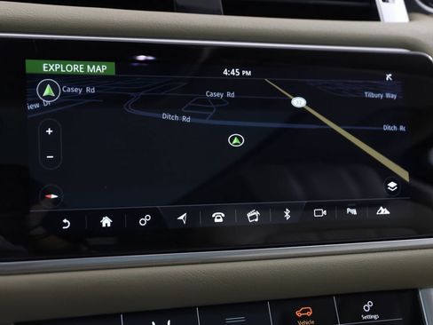 Used 2020 Land Rover Range Rover Sport SE image 9