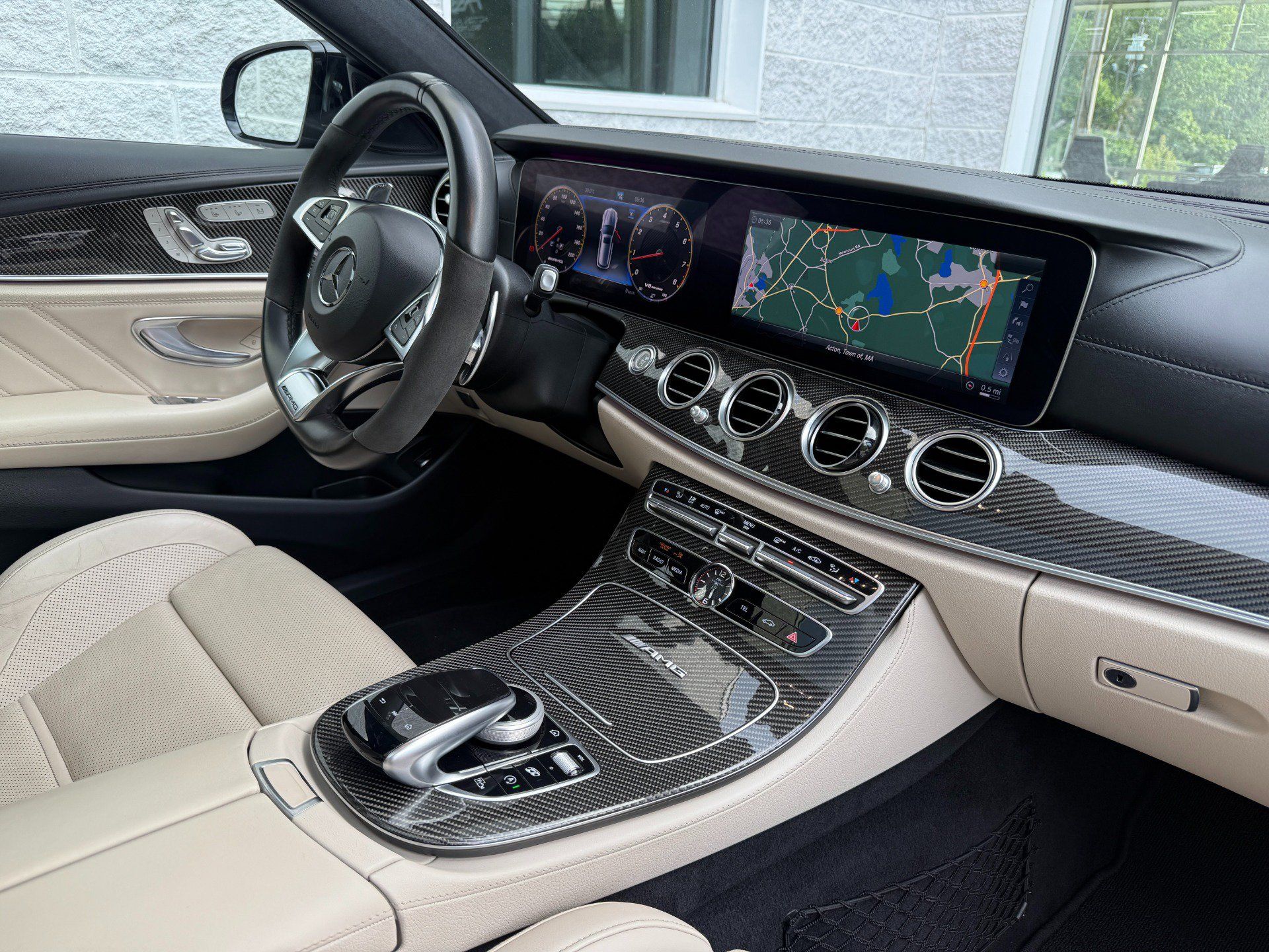 Used 2018 Mercedes-Benz E 63 AMG S image 29