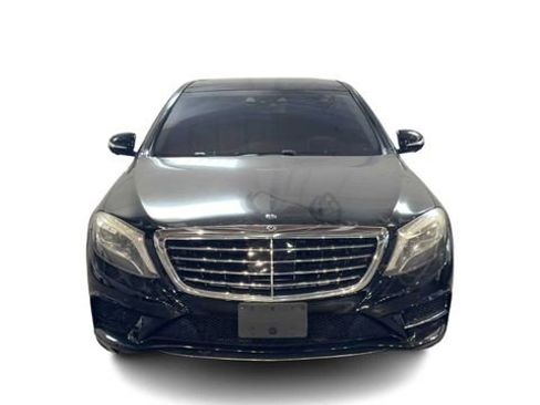 Used 2017 Mercedes-Benz S 550 Sedan image 2