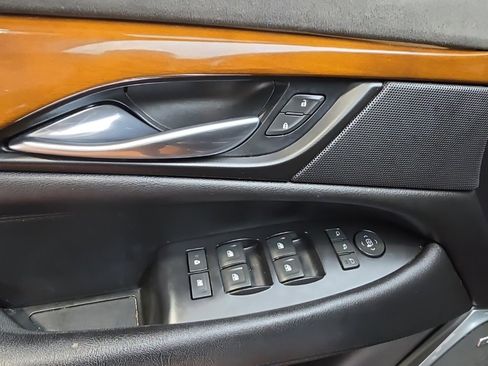 Used 2020 Cadillac Escalade Luxury image 28