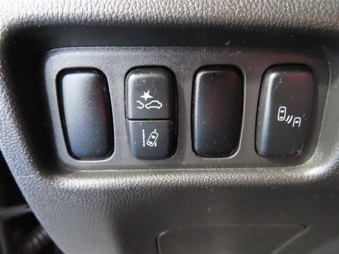 Used 2020 Mitsubishi Outlander Sport SE FWD image 22
