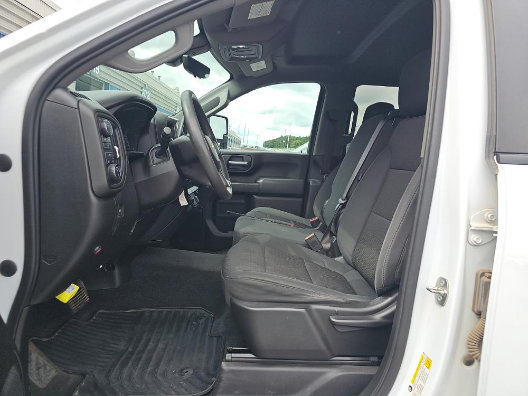 Used 2020 Chevrolet Silverado 2500 Custom w/ Custom Value Package AWD/4WD image 3