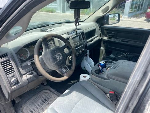 Used 2016 RAM 1500 Express AWD/4WD image 9