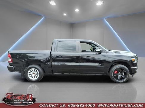 Used 2022 RAM 1500 Big Horn AWD/4WD image 2