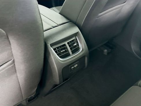 Used 2025 Chevrolet Blazer LT AWD/4WD image 33