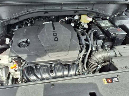 New 2025 Kia Sorento S image 13