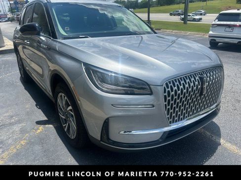 Used 2024 Lincoln Corsair FWD image 8