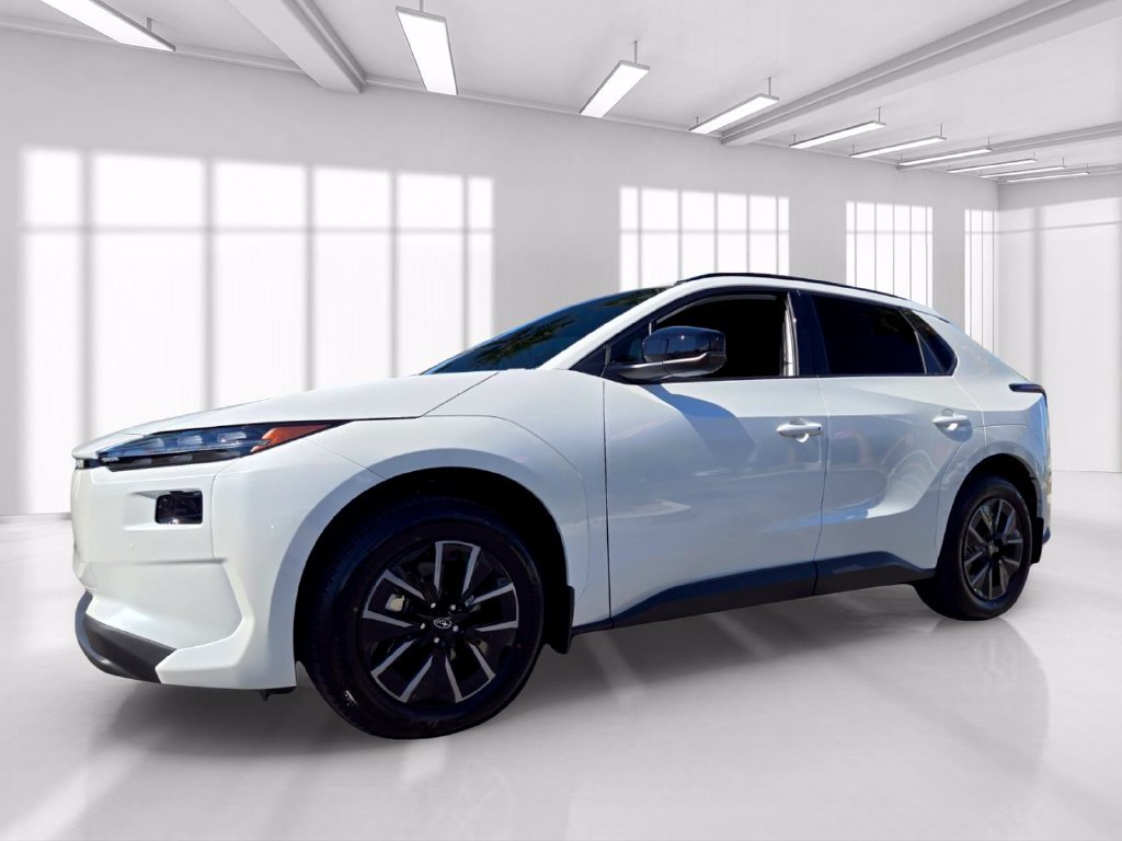 New 2027 Subaru Solterra AWD/4WD image 2