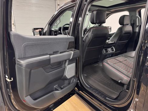 Used 2021 Ford F150 Lariat w/ Equipment Group 502A High AWD/4WD image 14