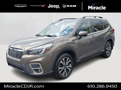 Used 2021 Subaru Forester Limited image 3