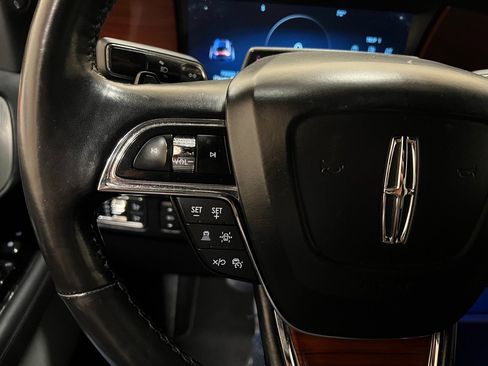 Used 2022 Lincoln Navigator L Reserve image 19