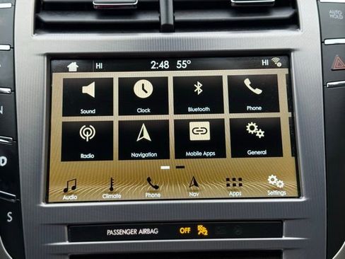 Used 2017 Lincoln MKZ Reserve w/ Climate Package image 40