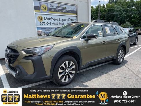 Used 2025 Subaru Outback Limited AWD/4WD image 1