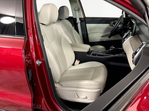 Used 2023 Kia Sorento EX w/ Panoramic Sunroof Package FWD image 30