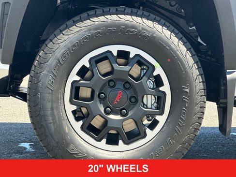 New 2026 Toyota Tacoma TRD Off-Road w/ TRD Off Road Upgrade Package AWD/4WD image 31