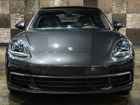 Used 2018 Porsche Panamera 4S AWD/4WD image 6