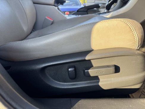 Used 2017 Honda Accord EX-L image 23