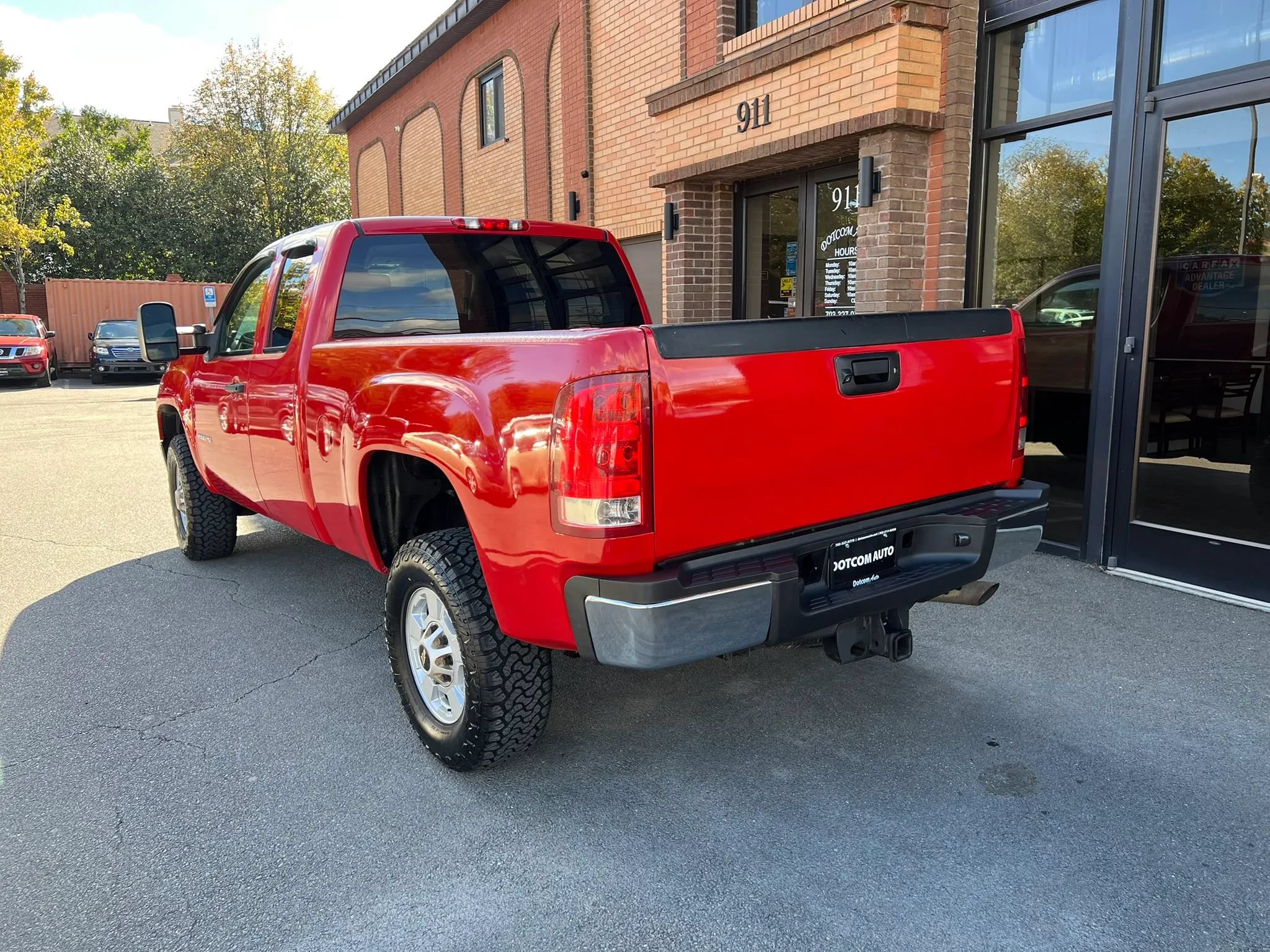 Used 2013 GMC Sierra 2500 SLE w/ SLE Preferred Package AWD/4WD image 5