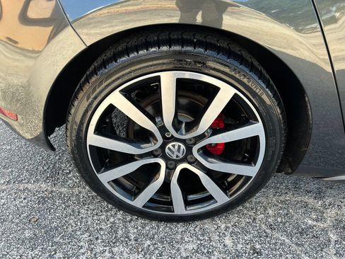 Used 2014 Volkswagen GTI Wolfsburg Edition FWD image 26