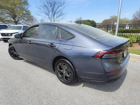 Used 2025 Honda Accord SE image 5