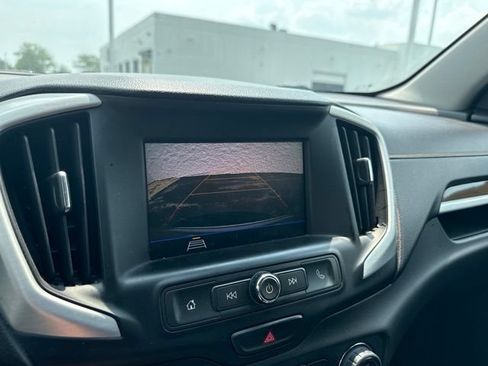 Used 2020 GMC Terrain SLE w/ Driver Convenience Package FWD image 17