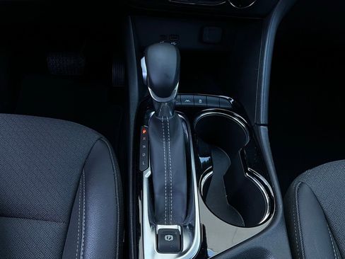 Used 2025 Buick Encore GX Preferred image 22