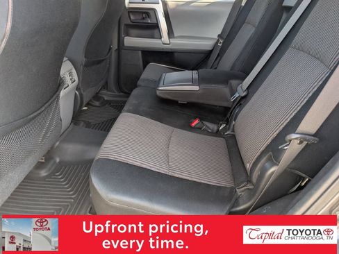 Used 2010 Toyota 4Runner SR5 AWD/4WD image 11