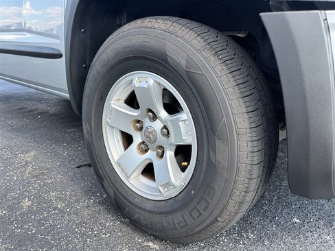 Used 2008 Dodge Dakota TRX w/ Premium Sound Group AWD/4WD image 10