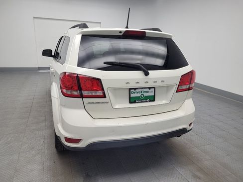 Used 2019 Dodge Journey SE image 6